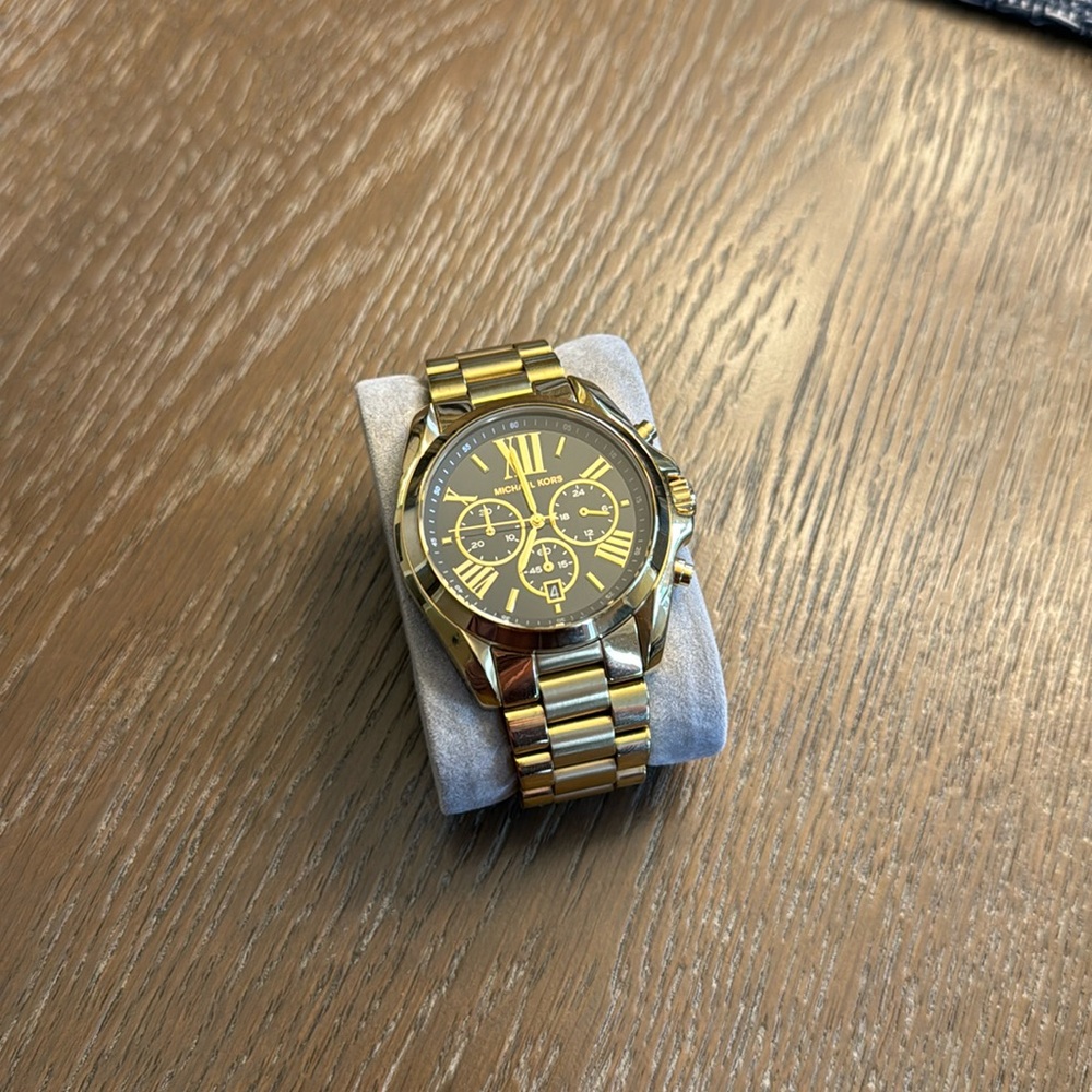 Men’s Michael Kors gold watch